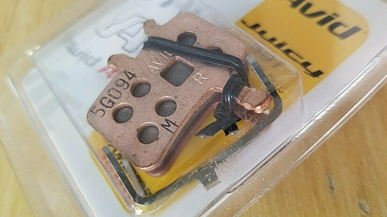 Avid Juicy/BB7 Metallic Brake Pads - Fresh Stock Dated December 2025