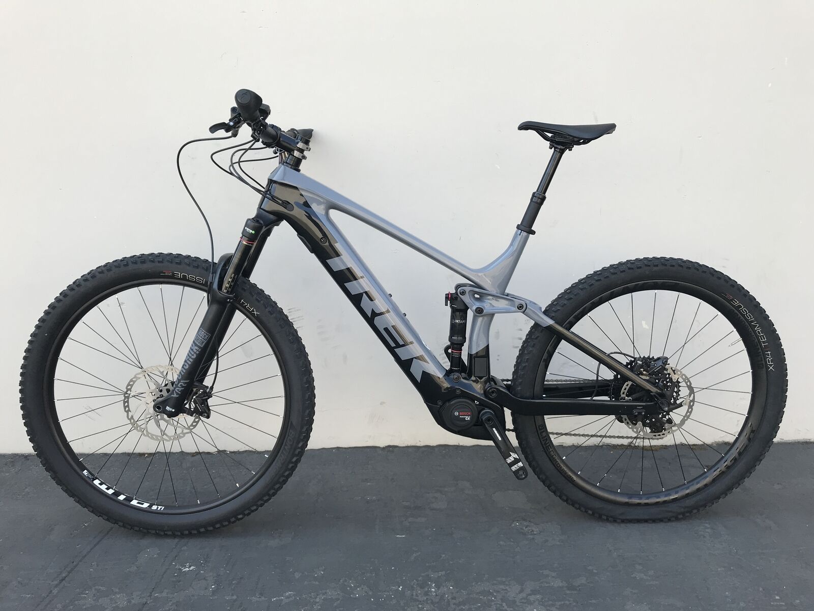 2020 Trek Rail 9.7, Size XL, Good - INV-76739 - Fresh Stock Dated December 2025