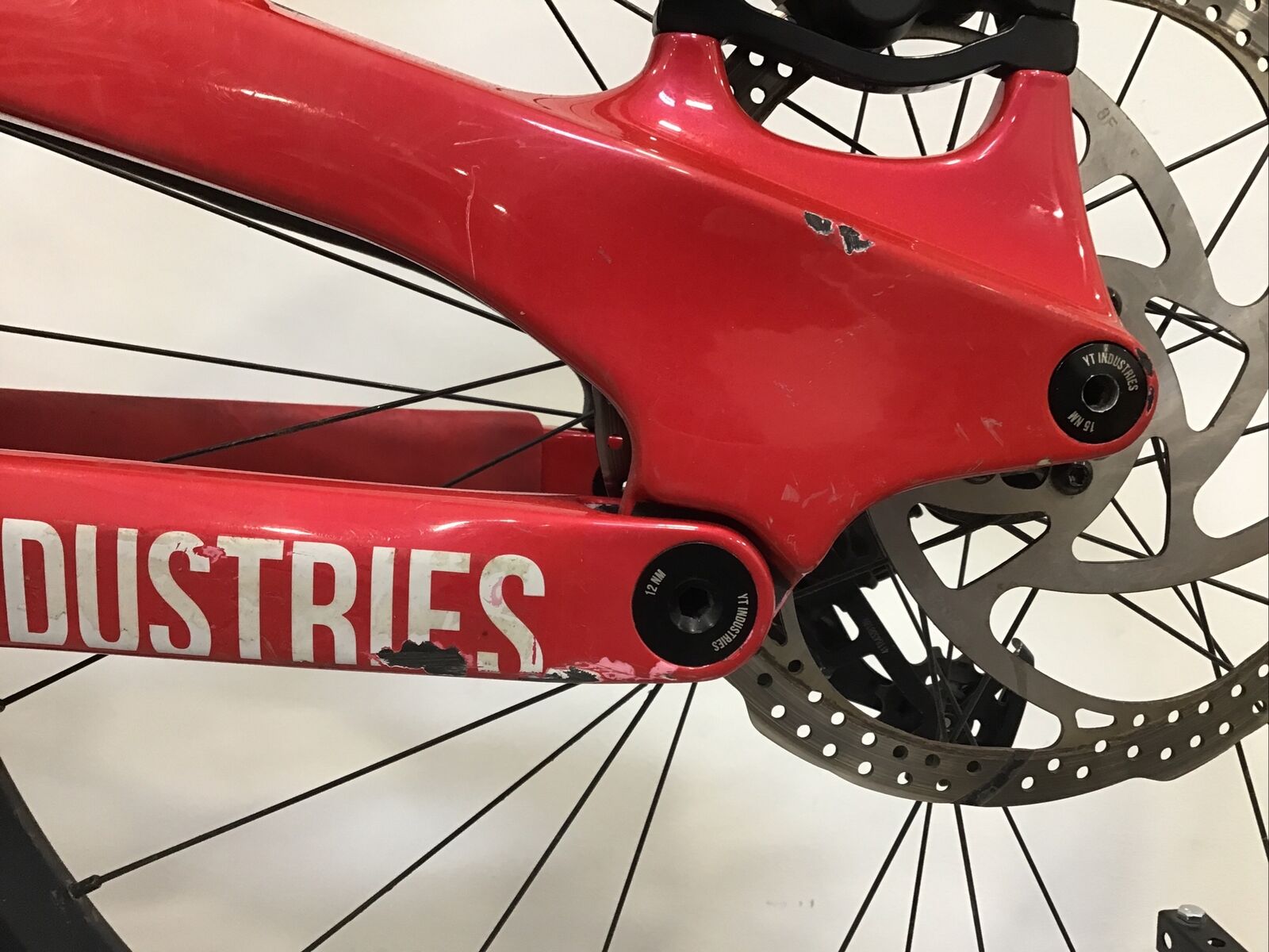 2019 YT Tues 27 CF Pro Mountain Bike X-Large 27.5