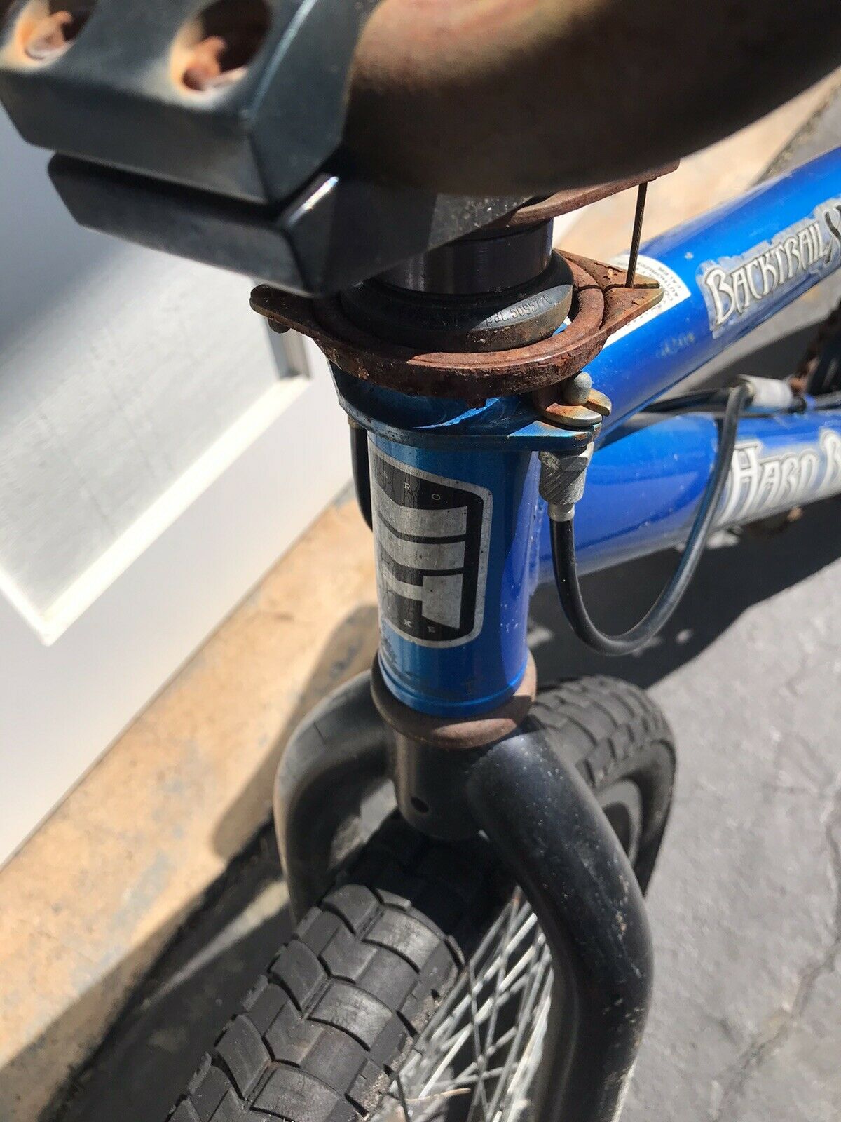 HARO NYQUIST BACKTRAIL 11” As is Needs Work - Fresh Stock Dated December 2025