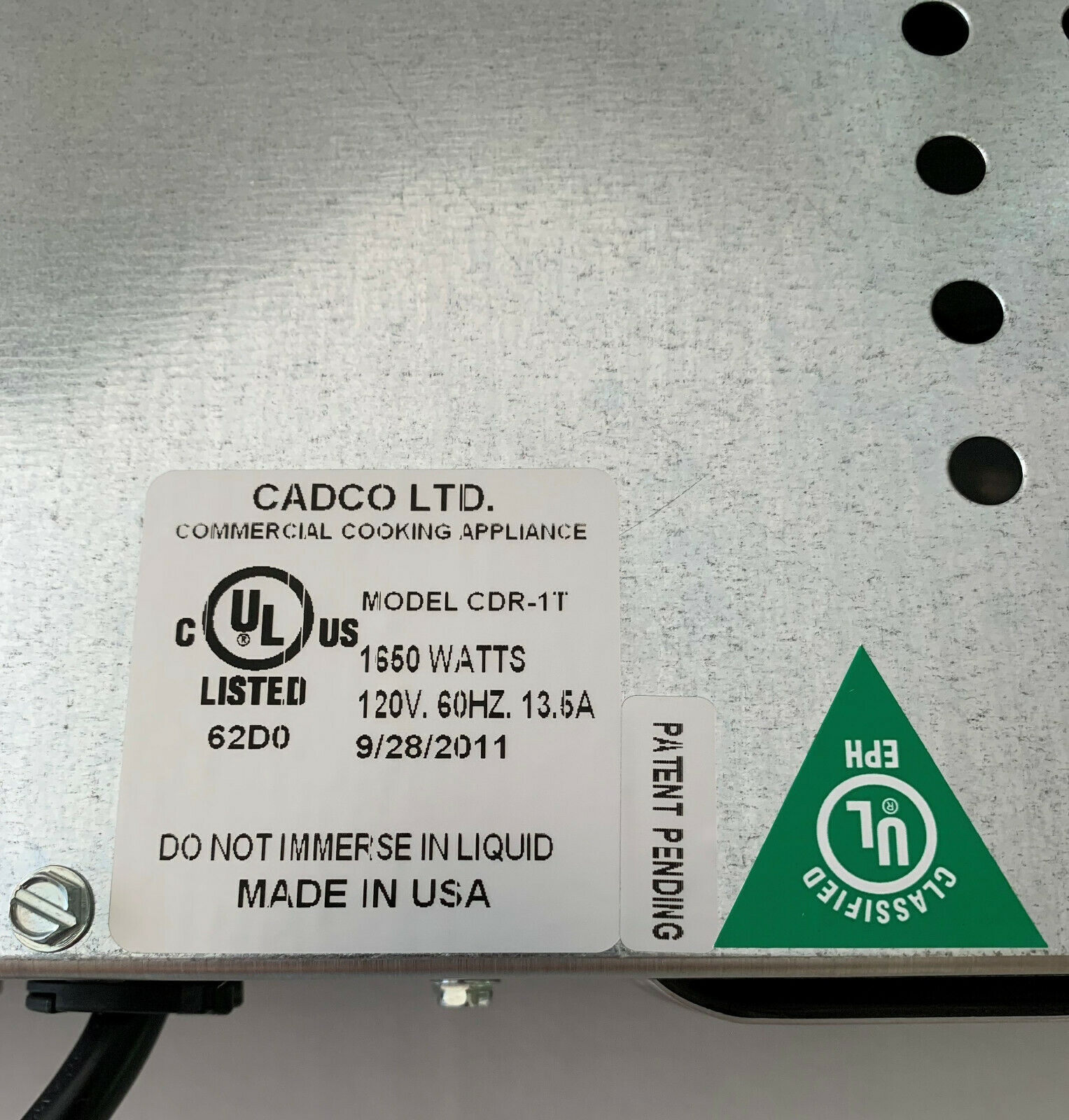 Cadco CDR-1T Countertop Double Hot Plate 120-Volt Pre-Owned Never Used Works - Fresh Stock Dated January 2026