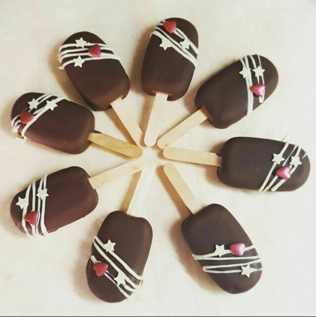 8 Freezer Ice Pop Maker Mold Popsicle Dessert Ice Cream Cake Frozen Pops Treats - Fresh Stock Dated February 2026