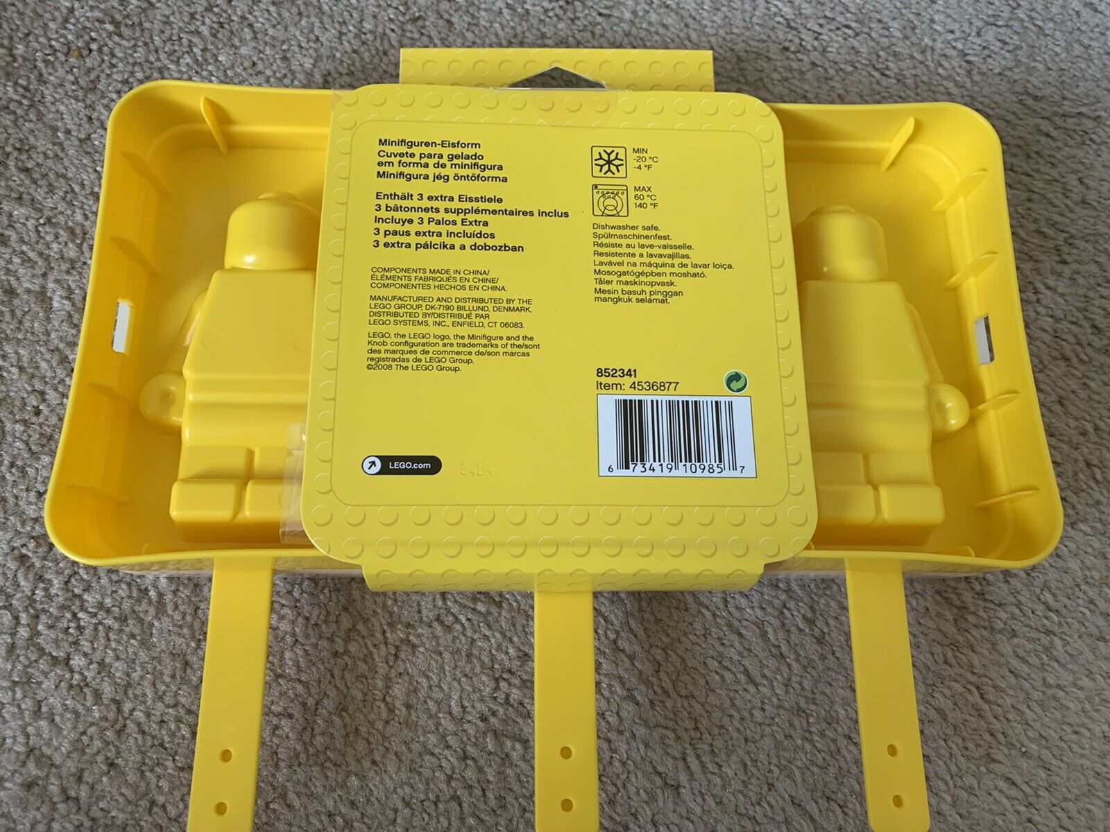 LEGO Minifigure Ice Mold - Makes 3 Popsicles - Brand New! - Fresh Stock Dated February 2026