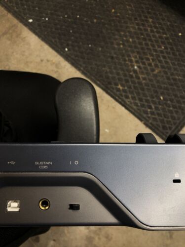 M-AUDIO OXYGEN 61 (3rd GEN) - Fresh Stock Dated December 2025