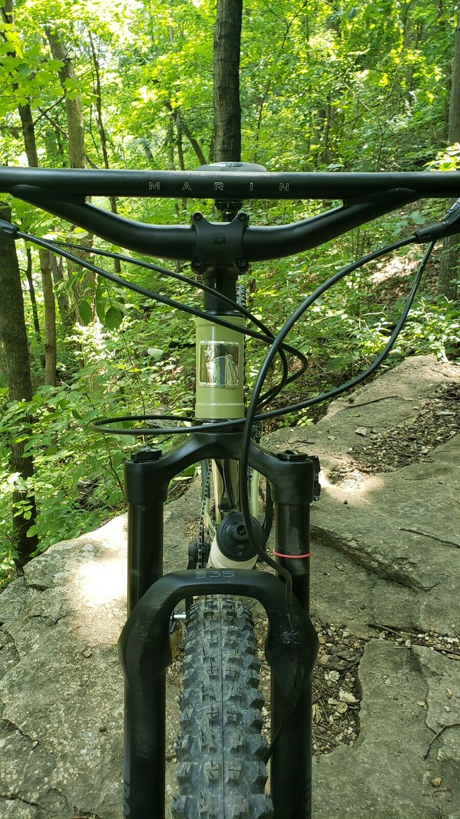 2021 Marin Pine Mountain 2 - Medium - Low mile. Sold out everywhere. *Free Ship* - Fresh Stock Dated December 2025