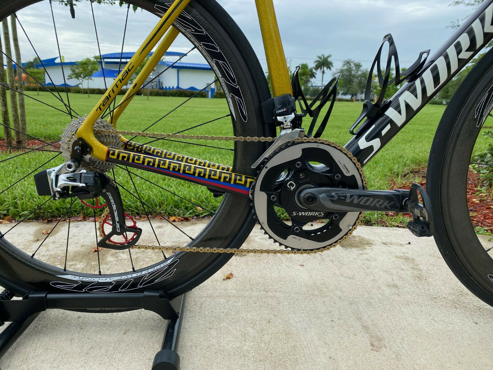 2015 Specialized S-Works Tarmac (Rigoberto Uran edition) Size 56cm - Fresh Stock Dated December 2025