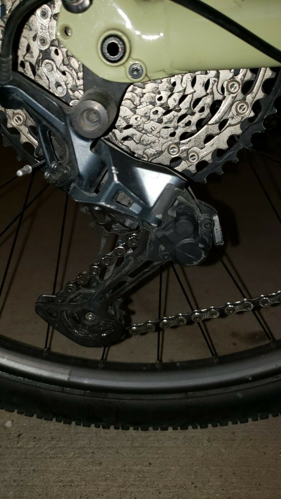 2021 Marin Pine Mountain 2 - Medium - Low mile. Sold out everywhere. *Free Ship* - Fresh Stock Dated December 2025