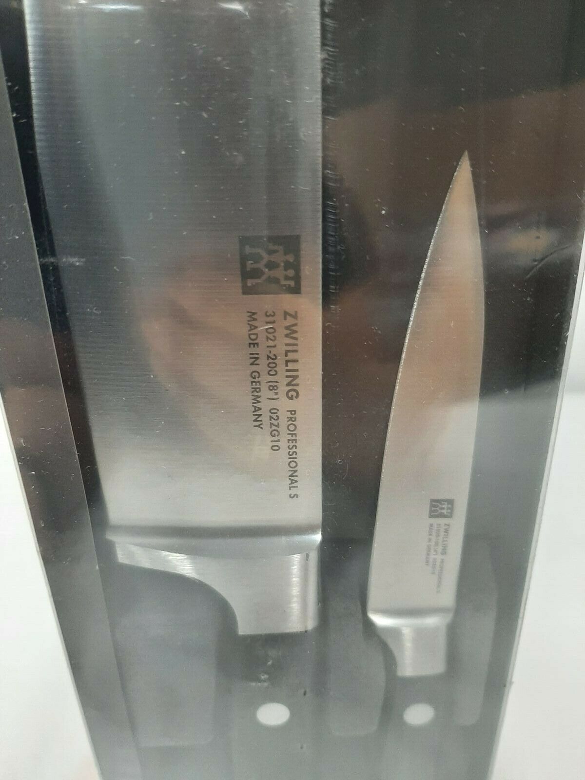 2-Piece Professional Chef Knife Set (100mm and 200mm) - Fresh Stock Dated January 2026