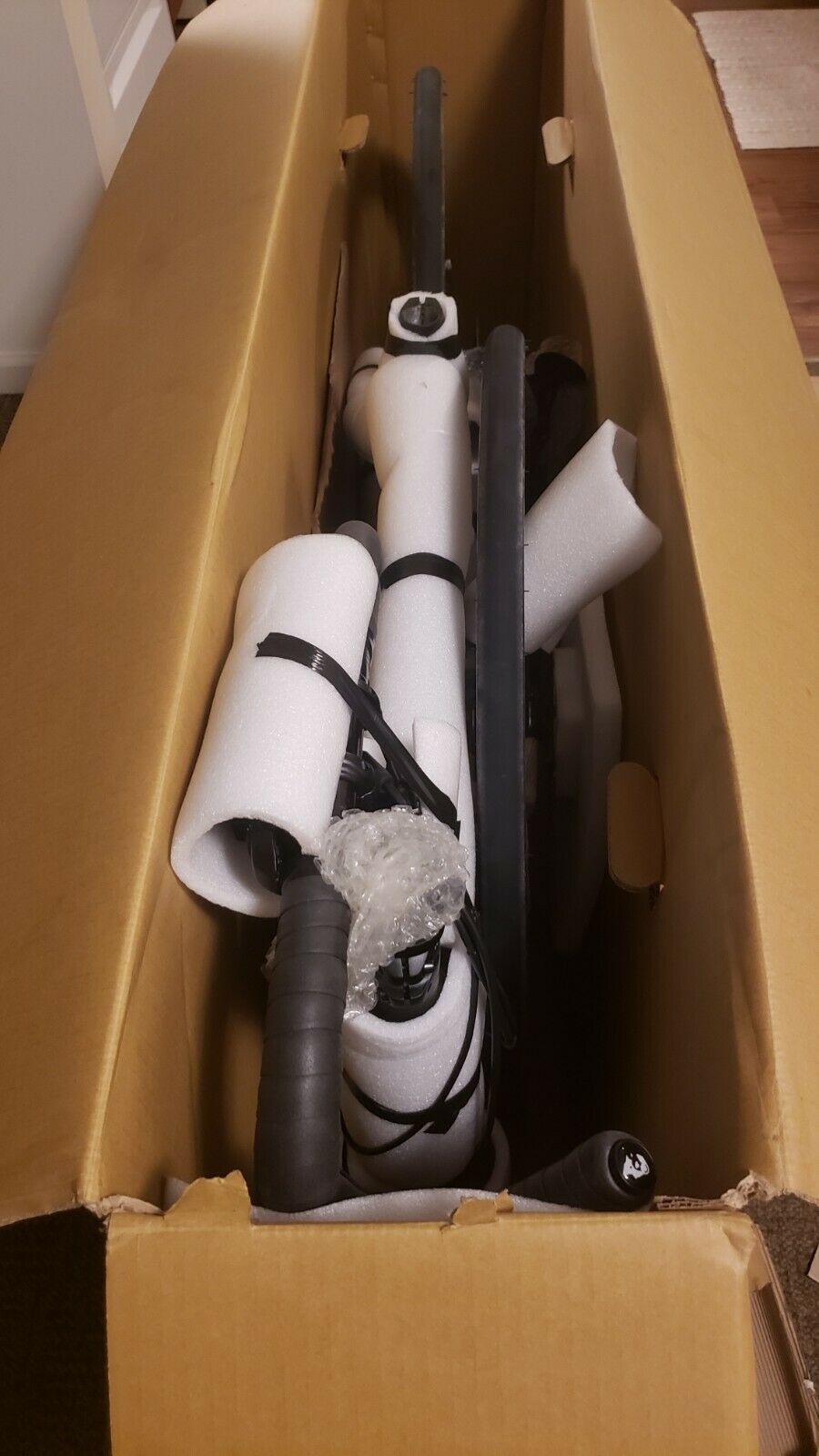 2021 Marin Pine Mountain 2 - Medium - Low mile. Sold out everywhere. *Free Ship* - Fresh Stock Dated December 2025