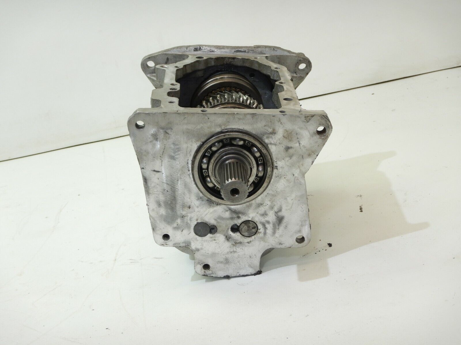 Jeep CJ 80-86 T176 4 Speed Manual Transmission CJ5 CJ7 CJ8 No Top Cover Rear Cas - Fresh Stock Dated December 2025