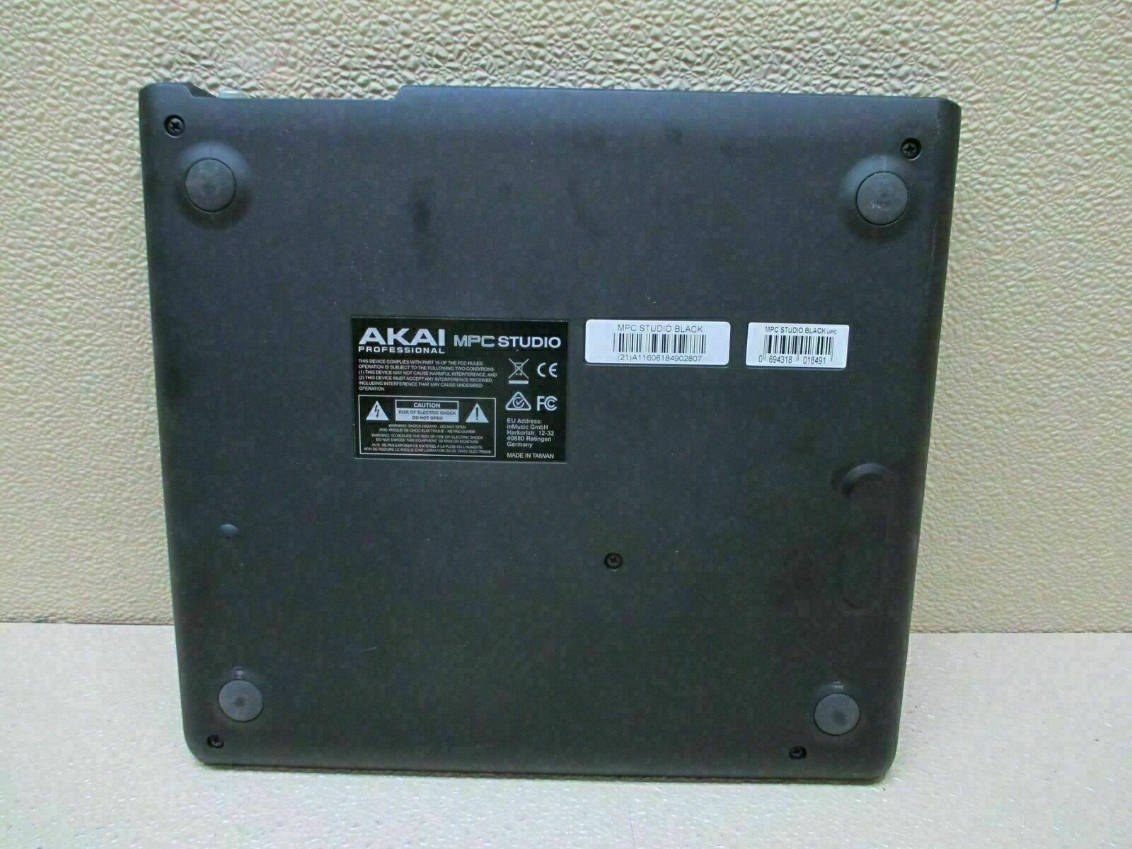 Akai MPC Studio Professional Black DAW Controller with USB Cable -CLEAN-TESTED- - Fresh Stock Dated December 2025