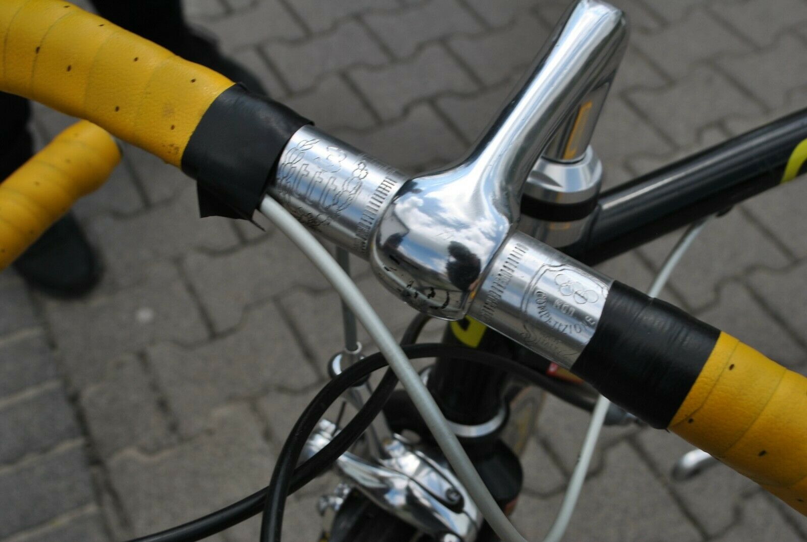 vintage VGC - GITANE - Columbus SLX tubes road bike Shimano Dura-Ace 7400 - Fresh Stock Dated December 2025