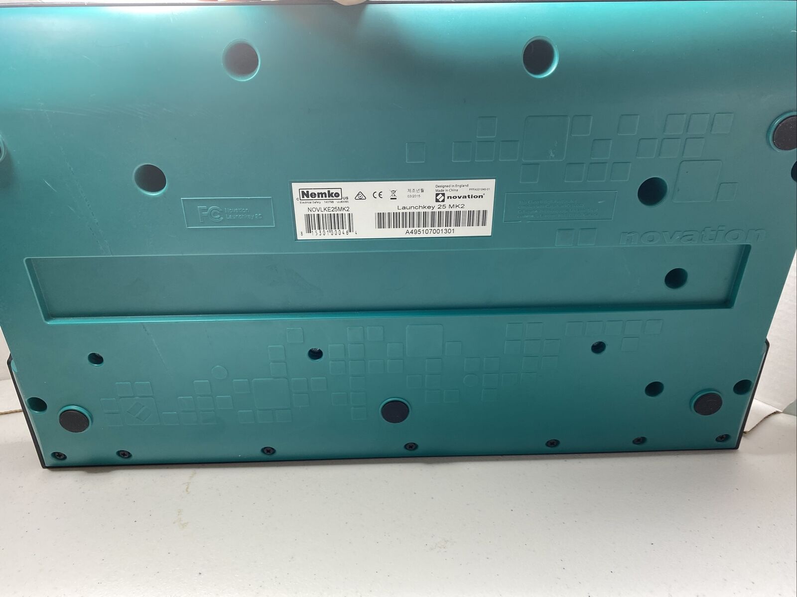 novation launchkey 25 mk2 - Fresh Stock Dated December 2025