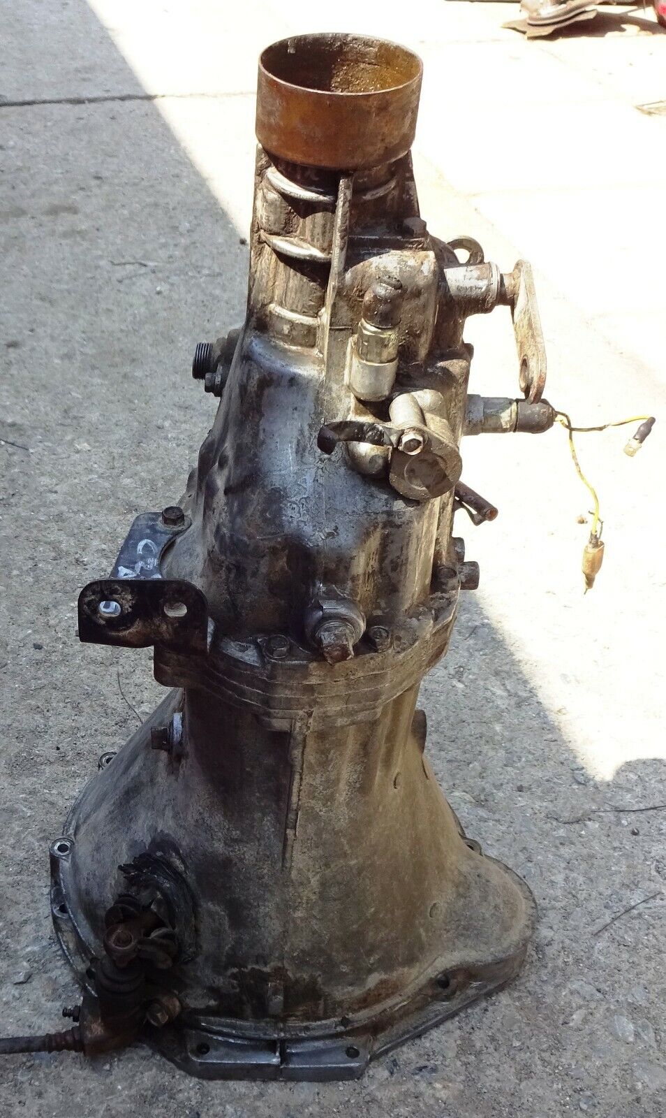 GEARBOX TRANSMISSION 5 SP (C DATSUN NISSAN VANETTE C220 1985 94 A15 OHV 1,5cc - Fresh Stock Dated December 2025