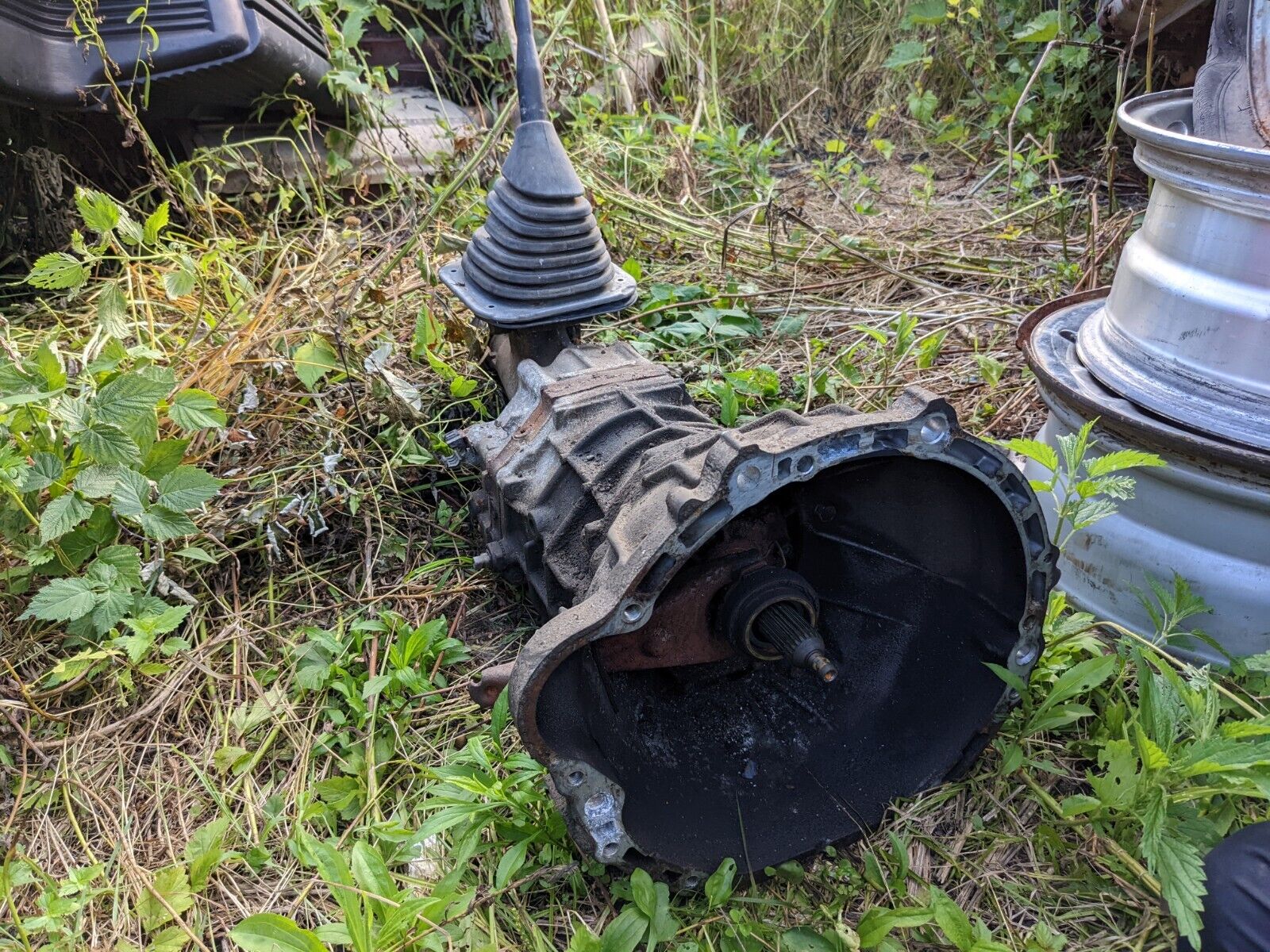 1988 - 1990 Toyota Pickup Truck 4 Speed Manual Transmission 4.2L 4 Cylinder 4x2 - Fresh Stock Dated January 2026