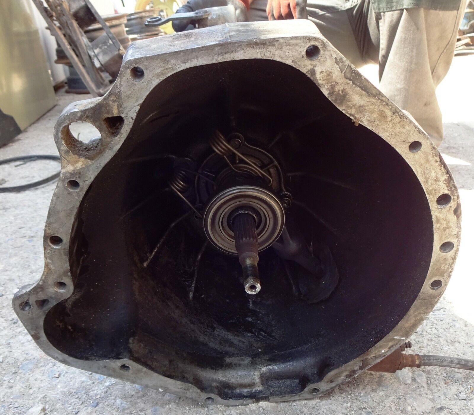 GEARBOX TRANSMISSION 5 SP (C DATSUN NISSAN VANETTE C220 1985 94 A15 OHV 1,5cc - Fresh Stock Dated December 2025