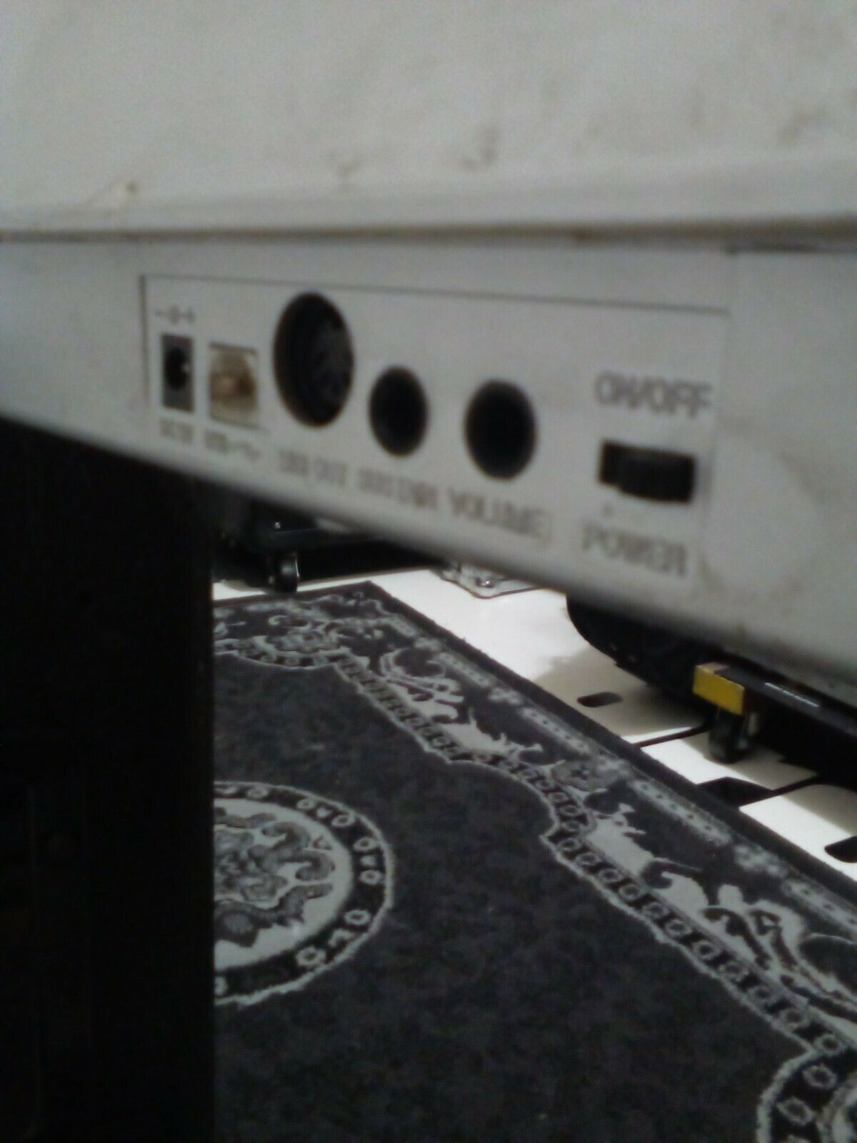 M audio Keystation 88es keyboard 88 - Fresh Stock Dated December 2025