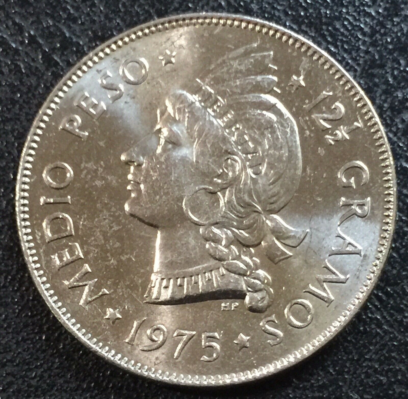 DOMINICAN REPUBLIC 1/2 Peso 1975 Copper-Nickel XF aUNC - Fresh Stock Dated December 2025