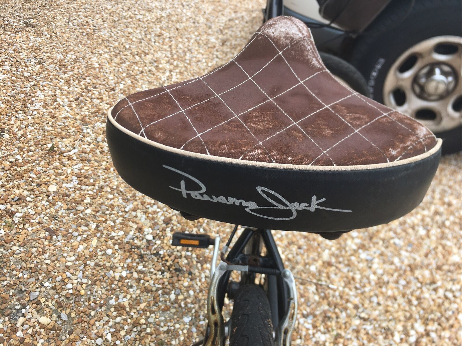 Huffy PARKSIDE SE Mens 7-Speed  Bike with Perfect Fit DESIGN Frame AS IS PICK UP - Fresh Stock Dated December 2025