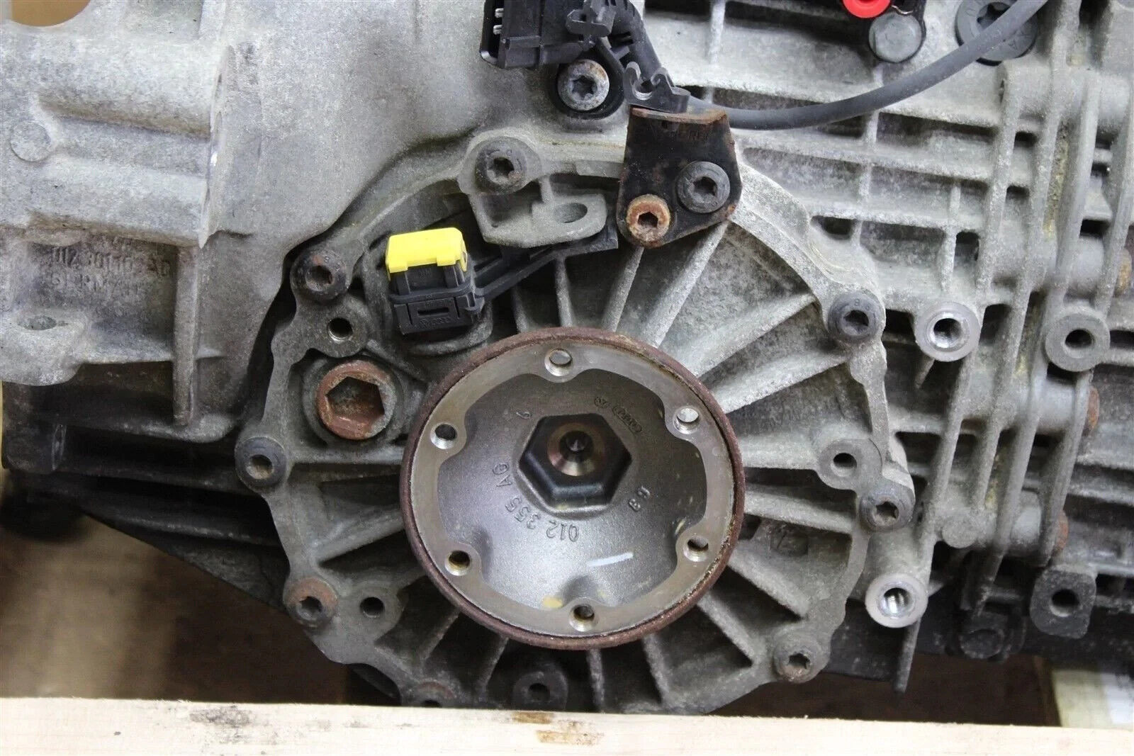 01 Boxster RWD Porsche 986 5 SPEED MANUAL TRANSMISSION EFD.11 GEAR BOX 34,742 - Fresh Stock Dated December 2025