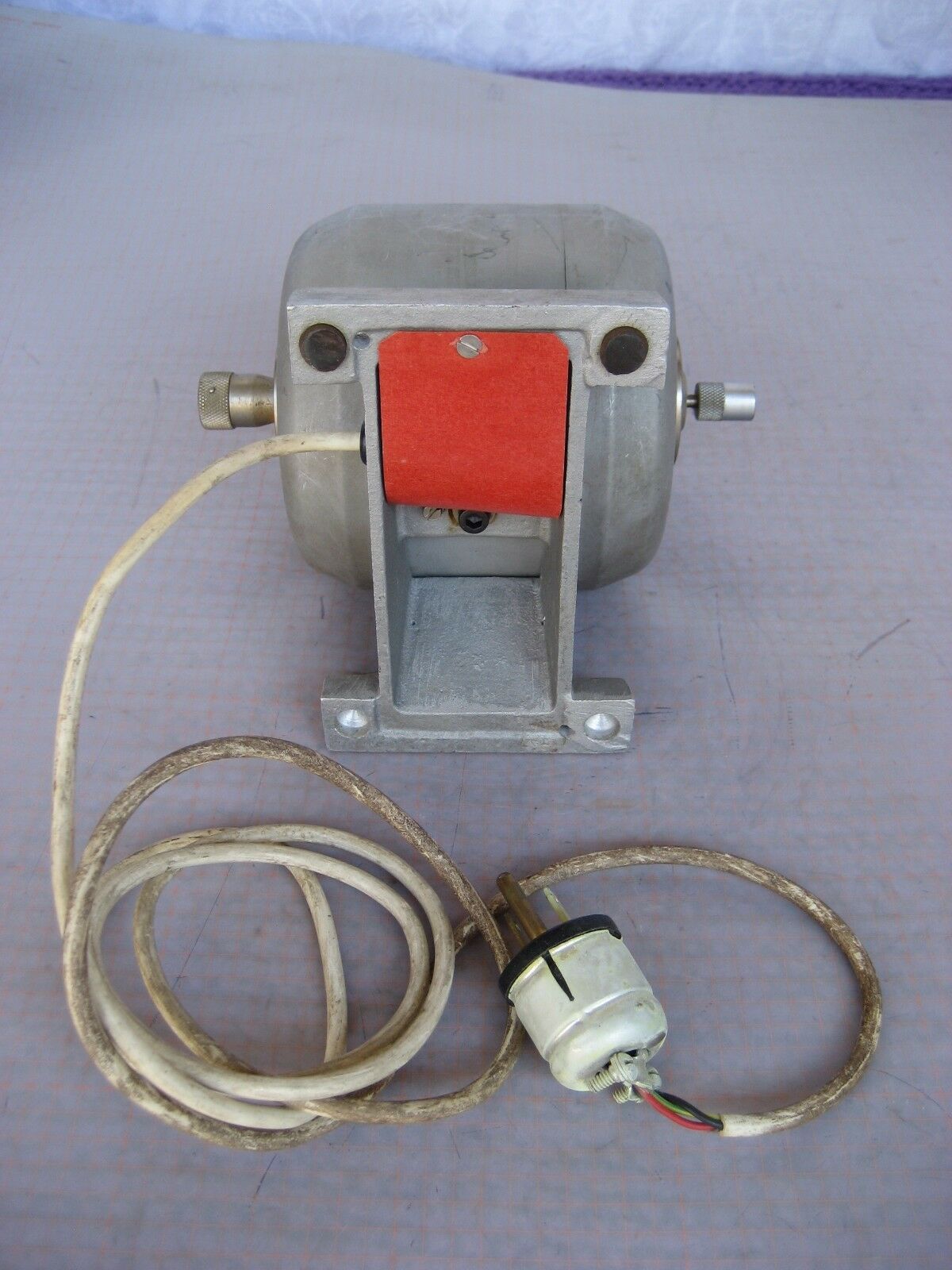 Vintage WINDING ELECTRIC MOTOR Watch Clock Tool Sarillo Allemand & Korossy 110V - Fresh Stock Dated December 2025