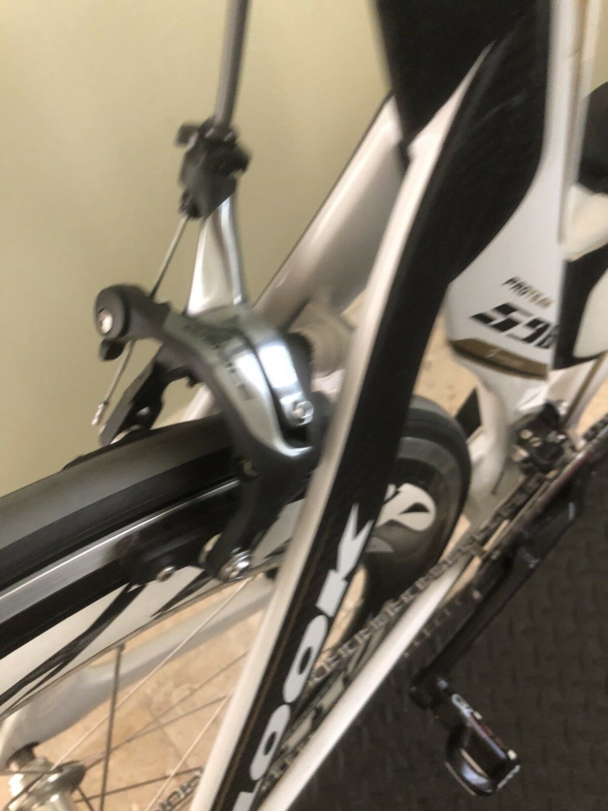 LOOK BIKE 596 - Fresh Stock Dated December 2025