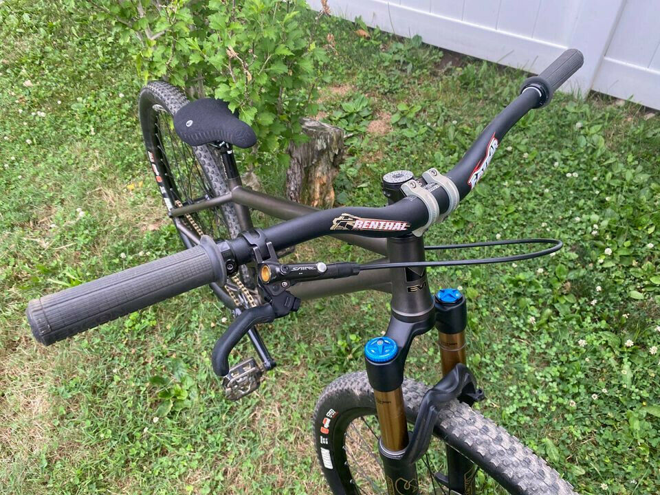 Evil Faction 2 Dirt Jumper (size Medium) - Profile,DMR,Renthal,Shimano - Fresh Stock Dated December 2025