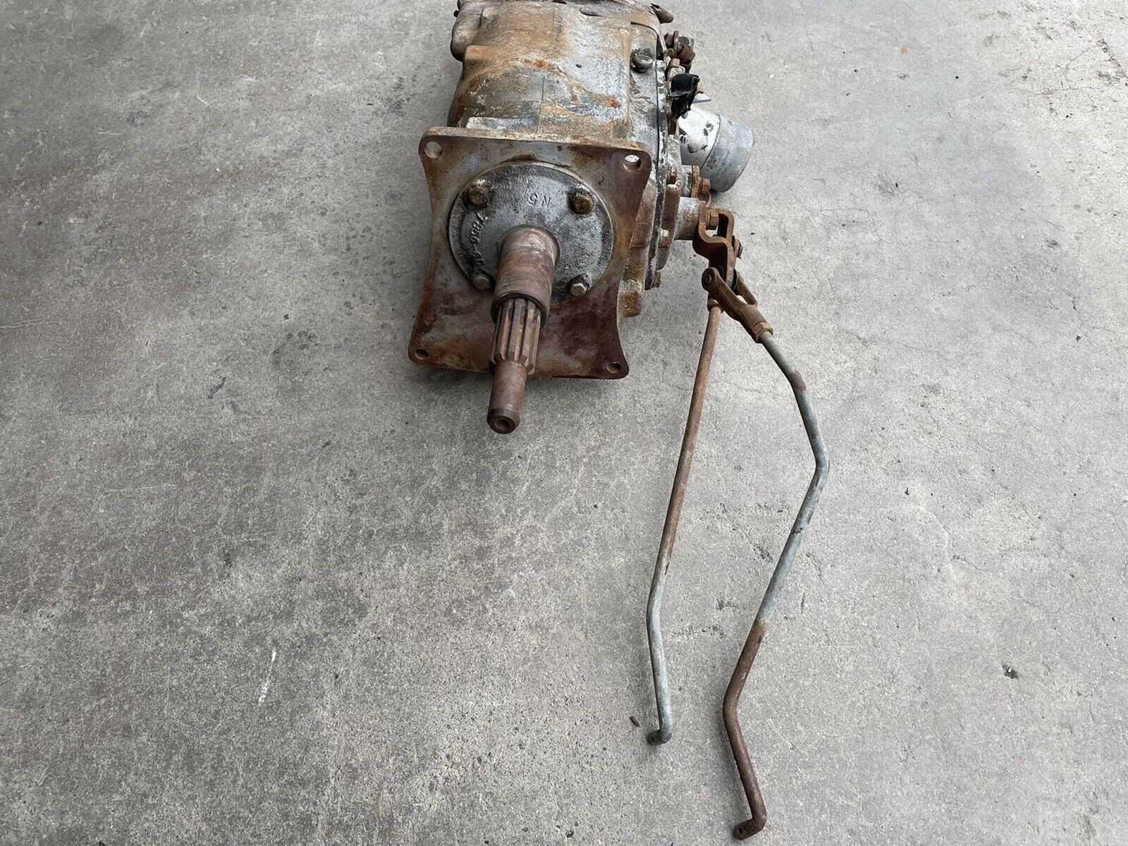 Ford Truck Car 3 Speed Overdrive Manual Transmission Borg Warner T-85c-1A - Fresh Stock Dated December 2025