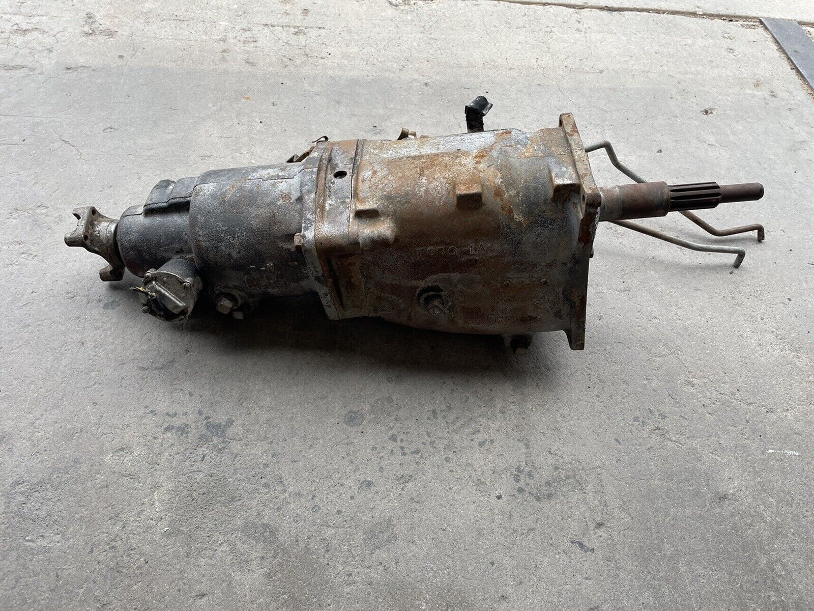 Ford Truck Car 3 Speed Overdrive Manual Transmission Borg Warner T-85c-1A - Fresh Stock Dated December 2025