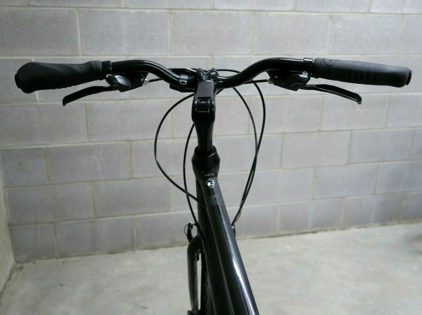 hgfNorco Yorkville 6061 Alloy Tektro Shimano 7-Speed Charcoal Road 20