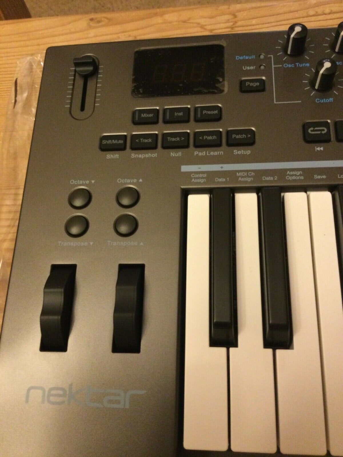 Nektar Midi Controller (IMPACT LX25+) Brand New.  Great MIDI Controller - Fresh Stock Dated December 2025