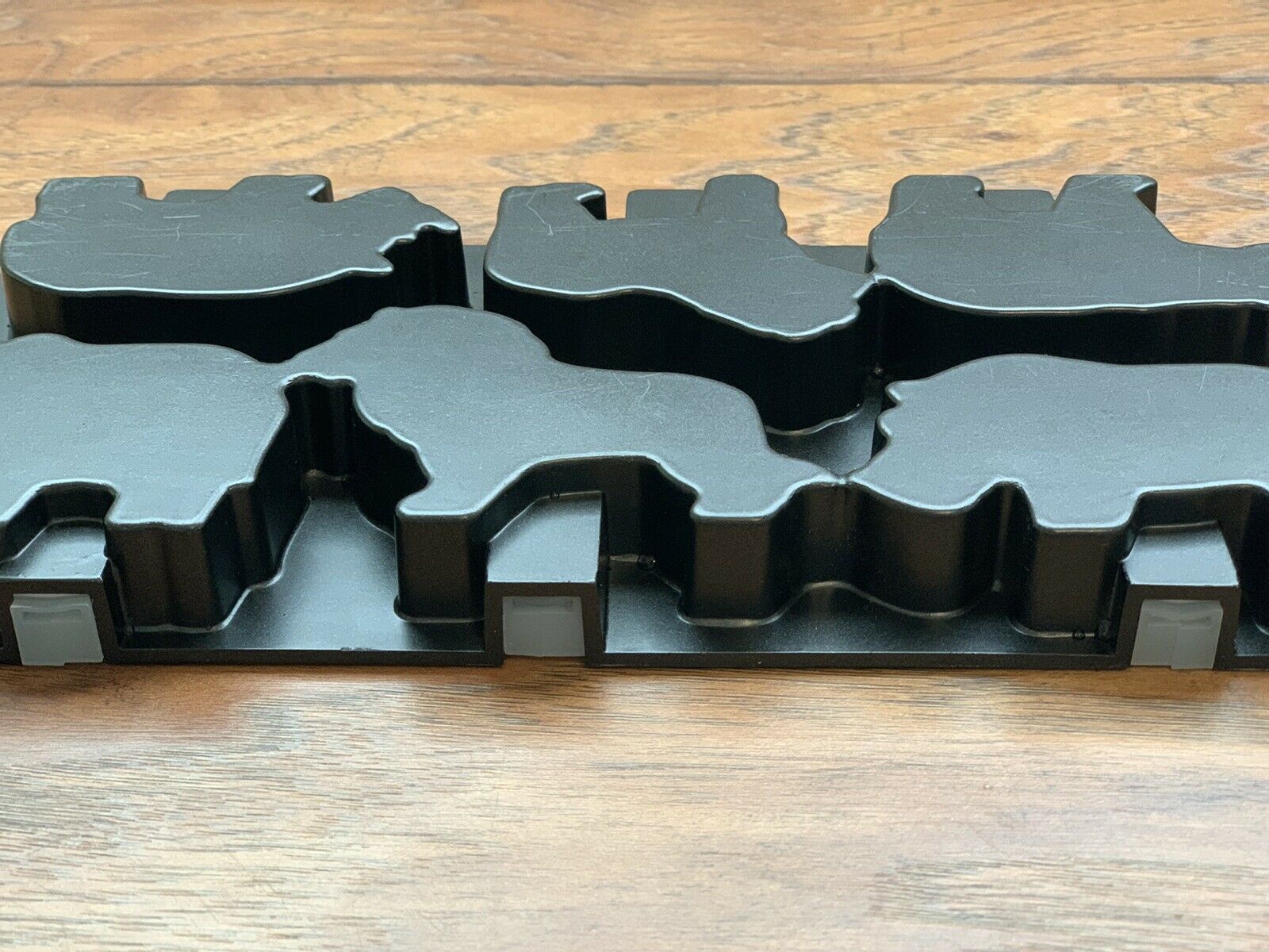 Williams Sonoma Zoo Animals Ice Cream Mold - Fresh Stock Dated February 2026