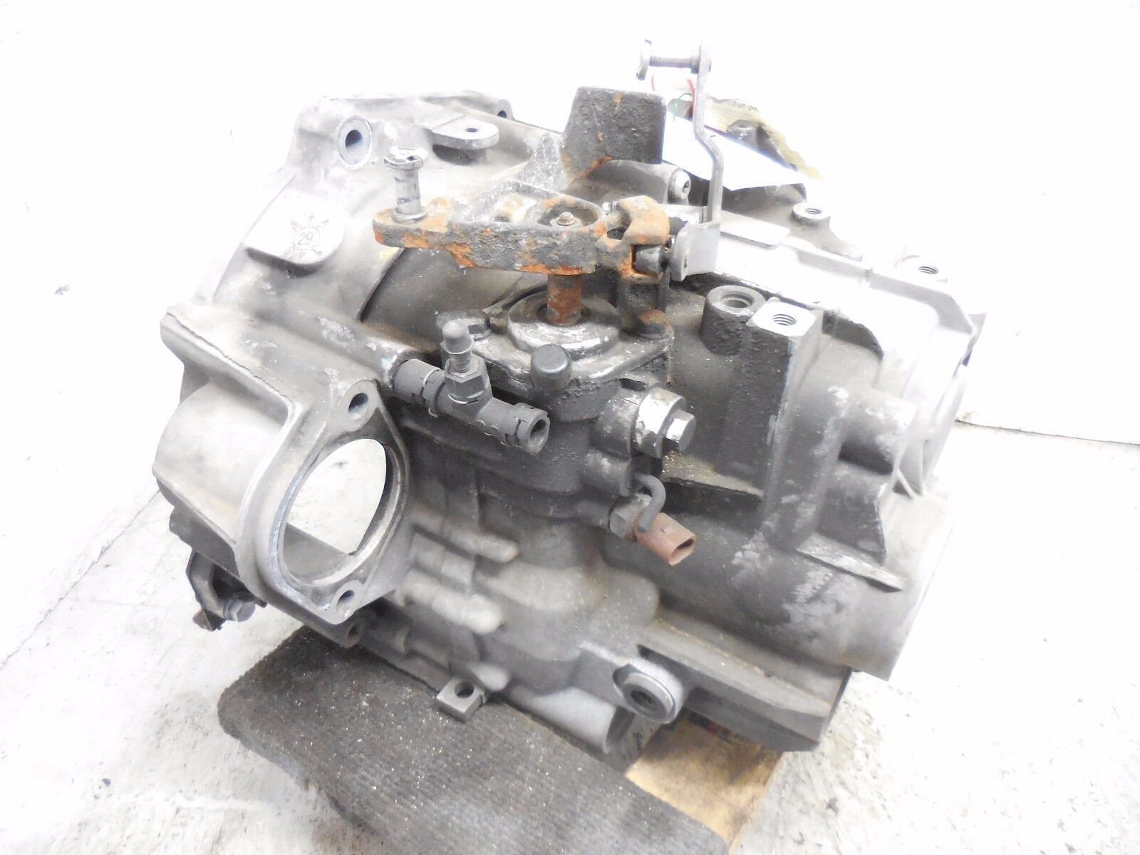 06 07 VW Volkswagen Jetta GLI 2.0L Manual Transmission Gearbox Assembly OEM - Fresh Stock Dated December 2025