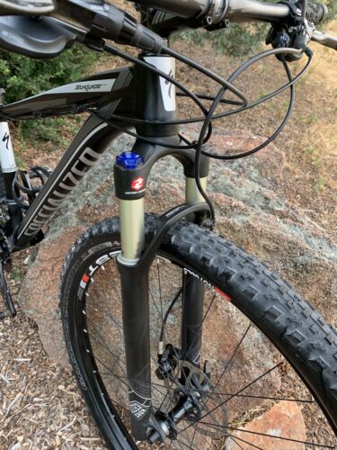 Specialized Stumpjumper 29er Hardtail, Size 15.5, 23.9 lbs, Stans Crest, Avid X0 - Fresh Stock Dated December 2025