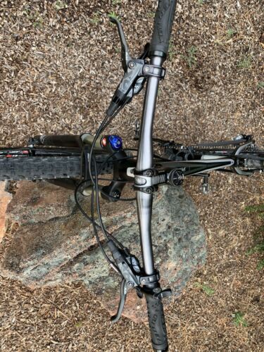 Specialized Stumpjumper 29er Hardtail, Size 15.5, 23.9 lbs, Stans Crest, Avid X0 - Fresh Stock Dated December 2025