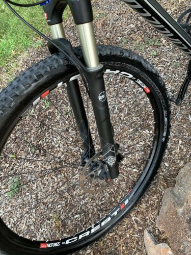 Specialized Stumpjumper 29er Hardtail, Size 15.5, 23.9 lbs, Stans Crest, Avid X0 - Fresh Stock Dated December 2025