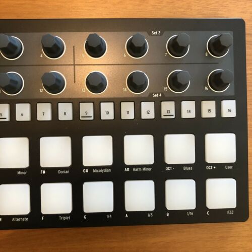 Barely Used Arturia Beatstep Pro (Black) w/ Factory Box and Cables - Fresh Stock Dated December 2025