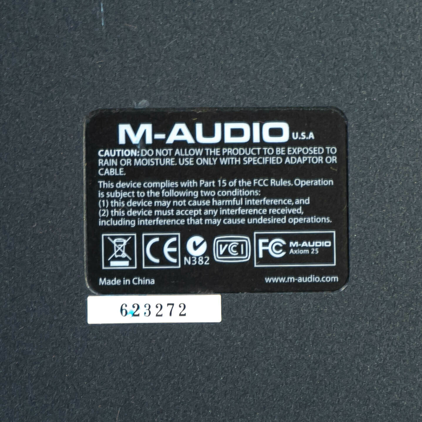 M-Audio Axiom 25 - 25-key USB MIDI Keyboard Controller with Semi-weighted Action - Fresh Stock Dated December 2025