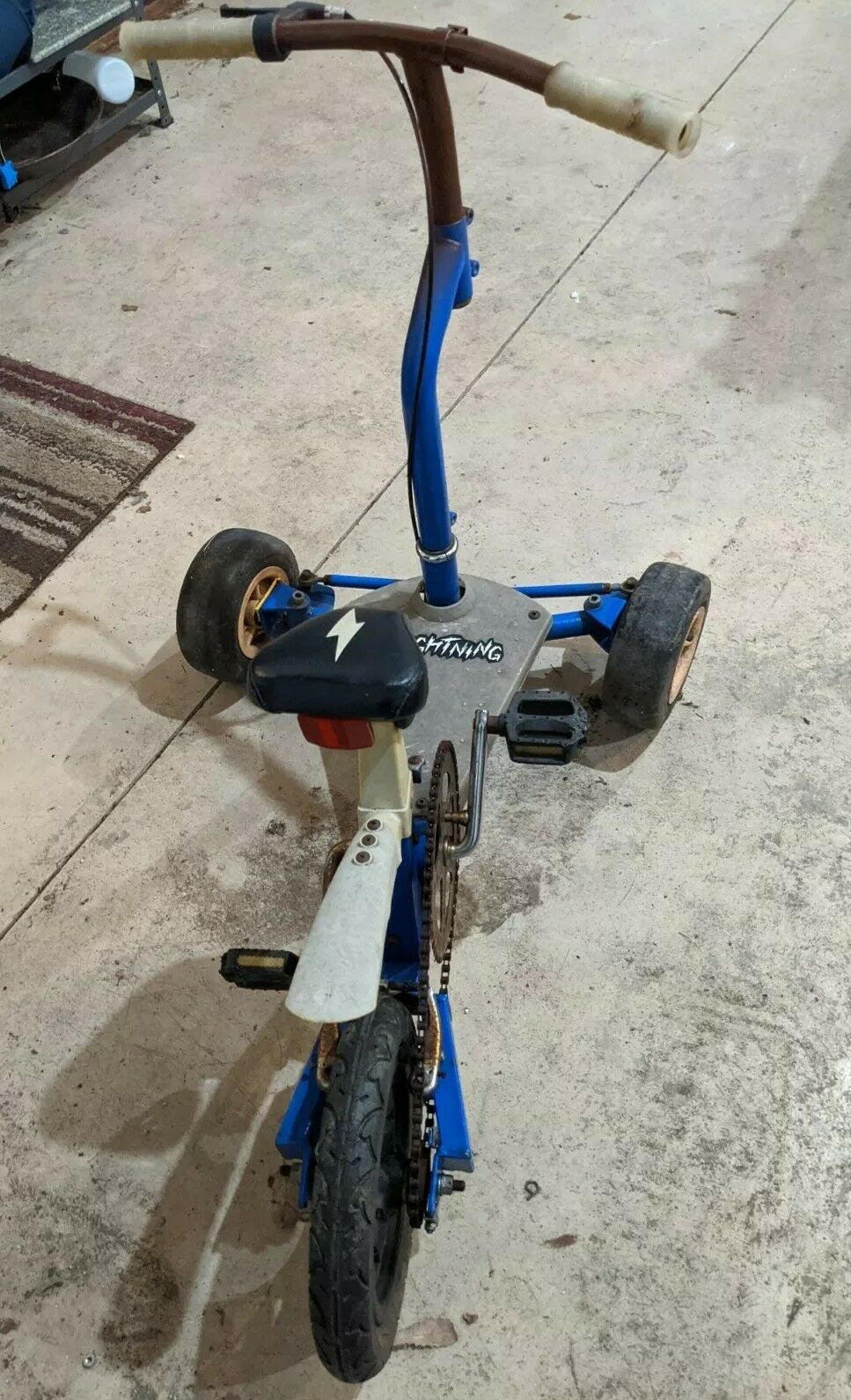 Salton WRFF Lightning Trike Tricycle Blue Model 1070 - Fresh Stock Dated December 2025