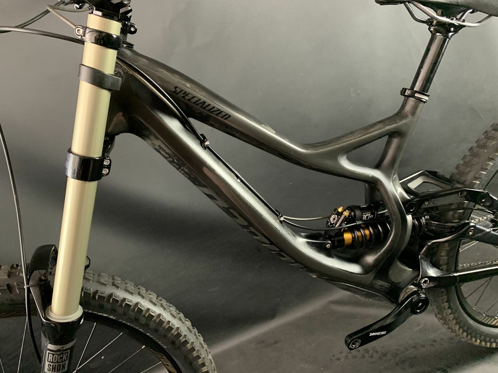 2014 Specialized Demo 8 Carbon SRAM X9 1X10 Roval Dh 26