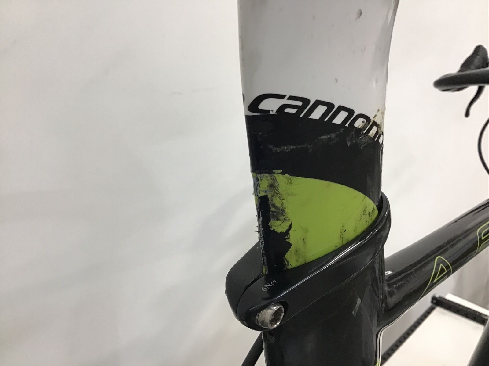 2013 Cannondale Slice Women's Triathlon/TT Bike 47cm Carbon Ultegra ZIPP 650 - Fresh Stock Dated January 2026