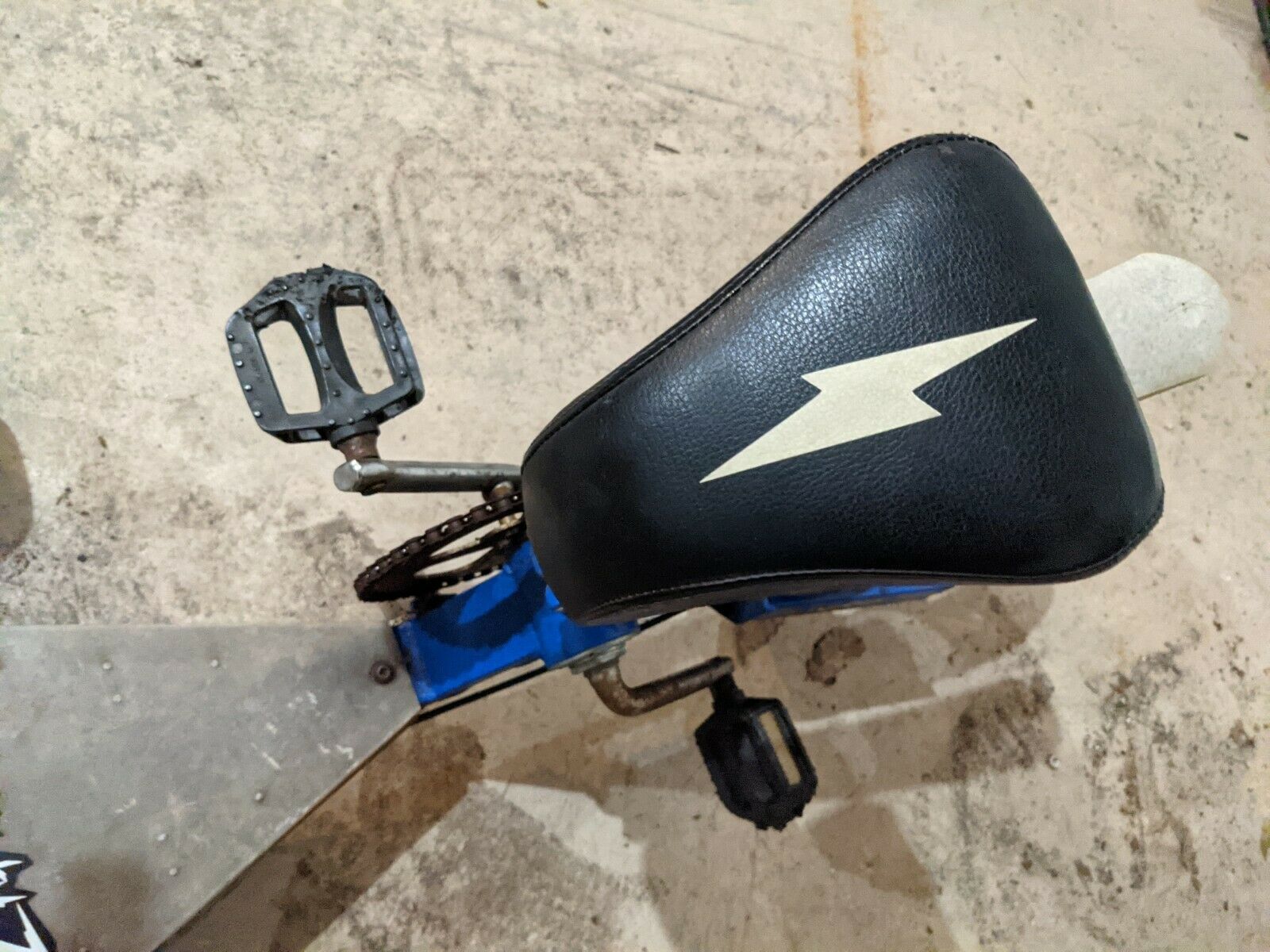 Salton WRFF Lightning Trike Tricycle Blue Model 1070 - Fresh Stock Dated December 2025