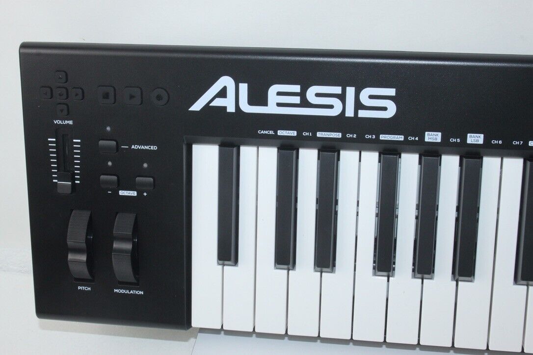 Alesis Q88 MKII 88 key Midi Keyboard Controller   #R0862 - Fresh Stock Dated December 2025