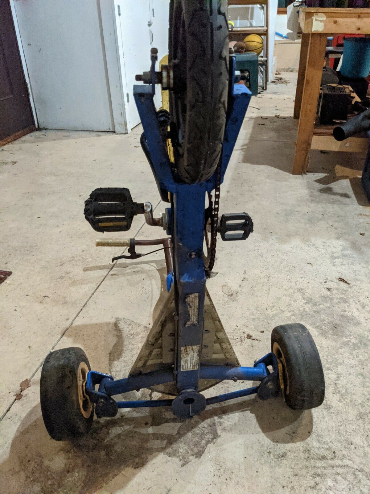 Salton WRFF Lightning Trike Tricycle Blue Model 1070 - Fresh Stock Dated December 2025