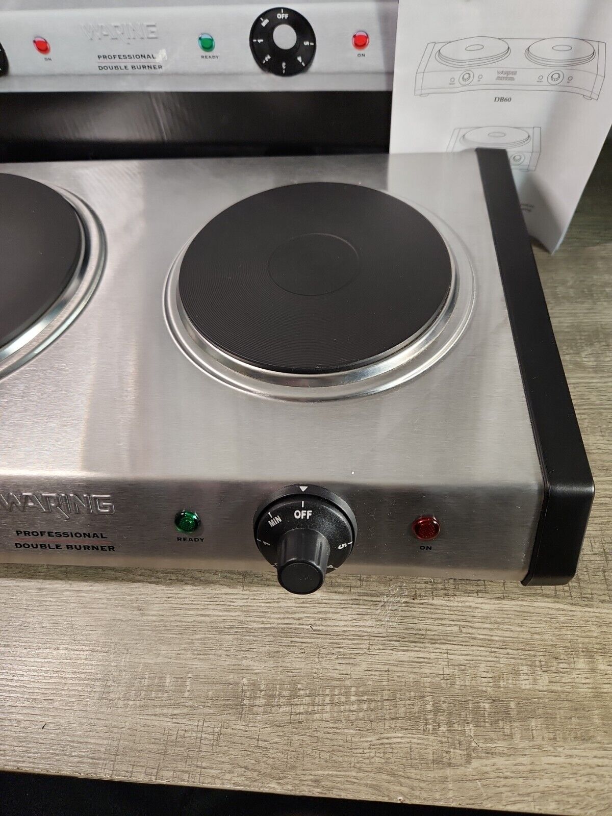 Waring Consumer Products DB60 Professional Cast-Iron Double Burner 1800w - Fresh Stock Dated February 2026