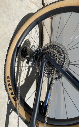 2018 specialized epic pro Size Large - Fresh Stock Dated December 2025