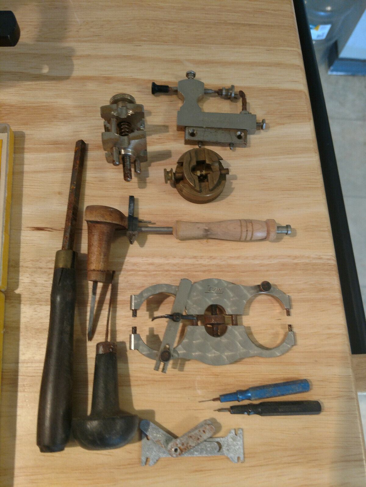 bergeon press tools - Fresh Stock Dated December 2025