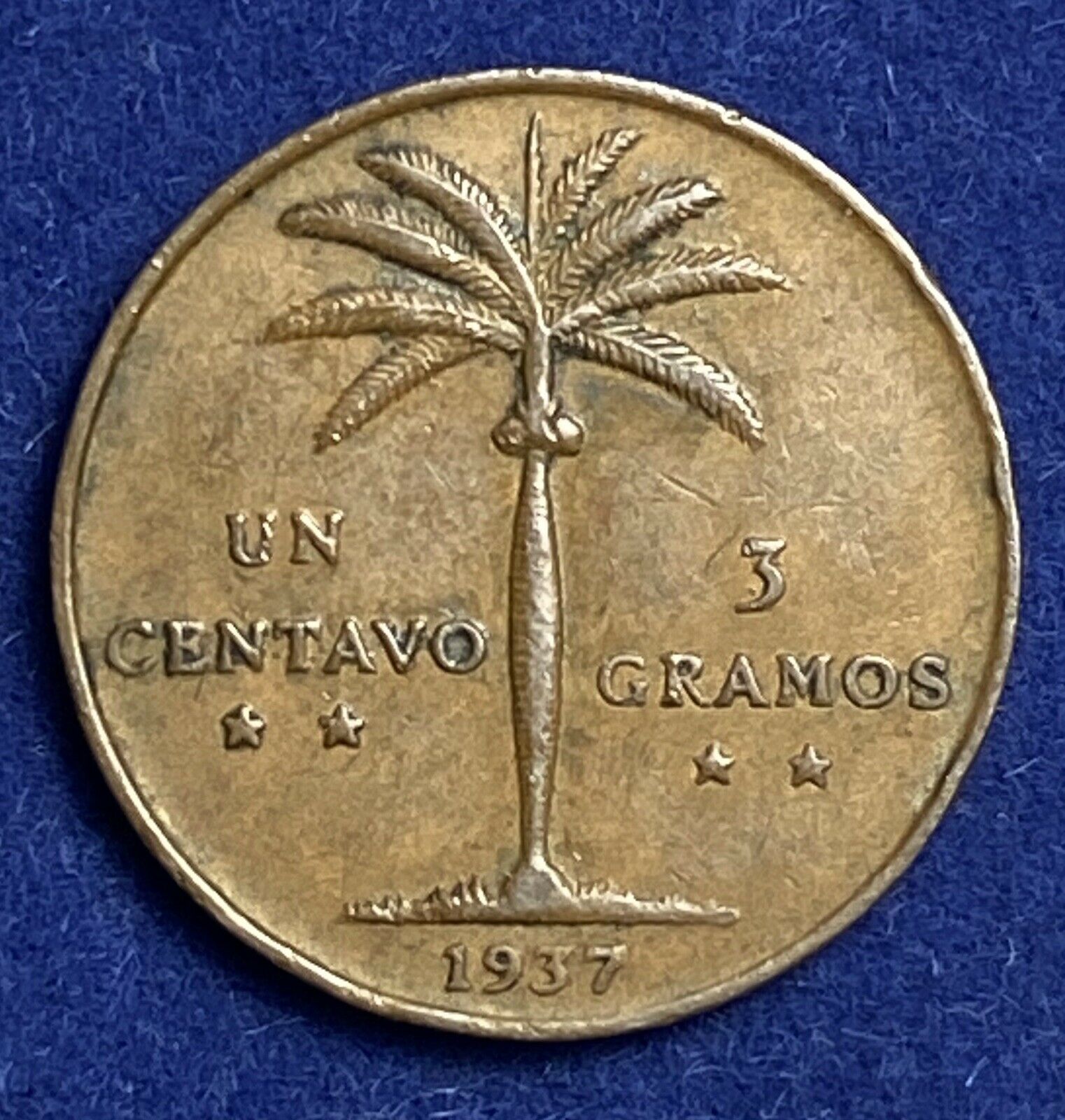 DOMINICAN REPUBLIC 1 Un centavo 1937 First Year of Issue 