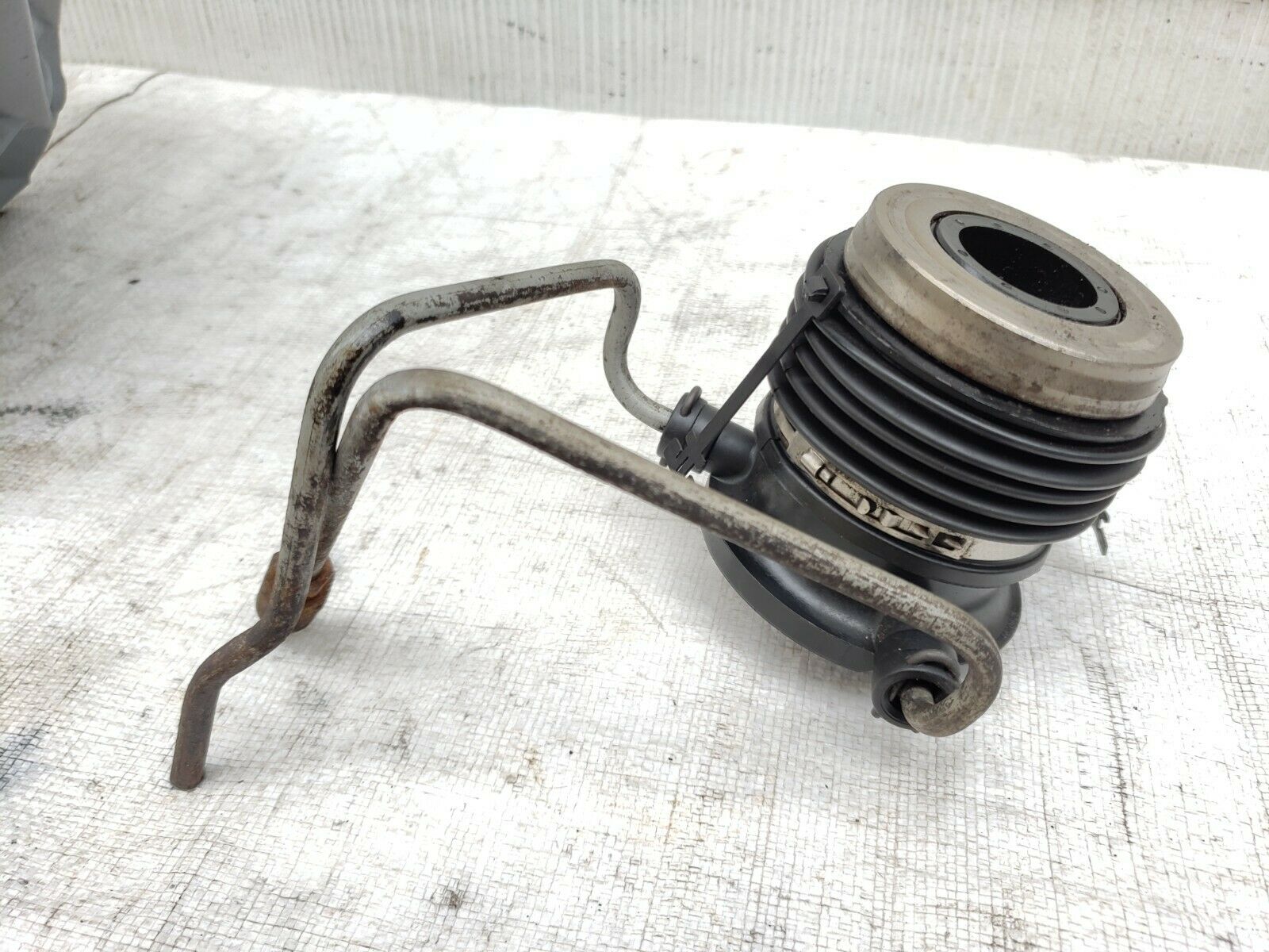 4.2L Peugeot BA10/5 BELL HOUSING Clutch Slave 87-89 Jeep Wrangler YJ - Fresh Stock Dated December 2025