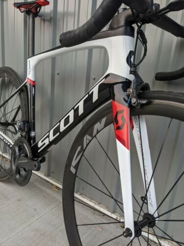 Scott Foil 10 Di2 54 - Fresh Stock Dated December 2025